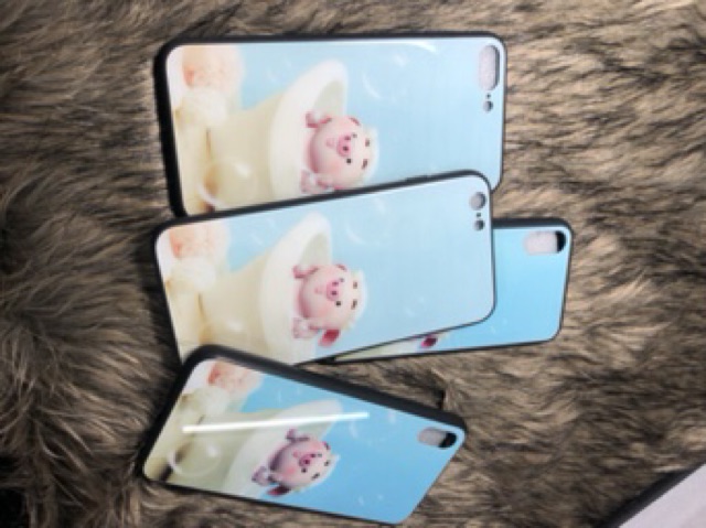 Ốp heo lưng kính cường lực