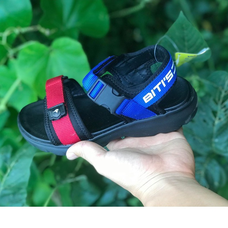 Sandal bé trai BlTIS 28-39 ❤️FREESHIP❤️ Dép quai hậu học sinh đế siêu nhẹ có khuy đóng DEB005200