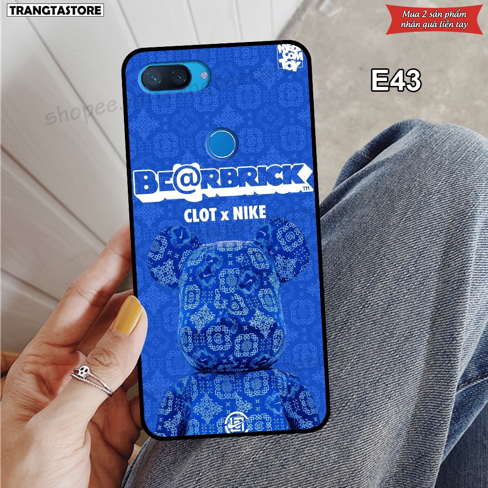 Ốp lưng Xiaomi Mi 8 Lite in hình đáng yêu - phi hành gia.