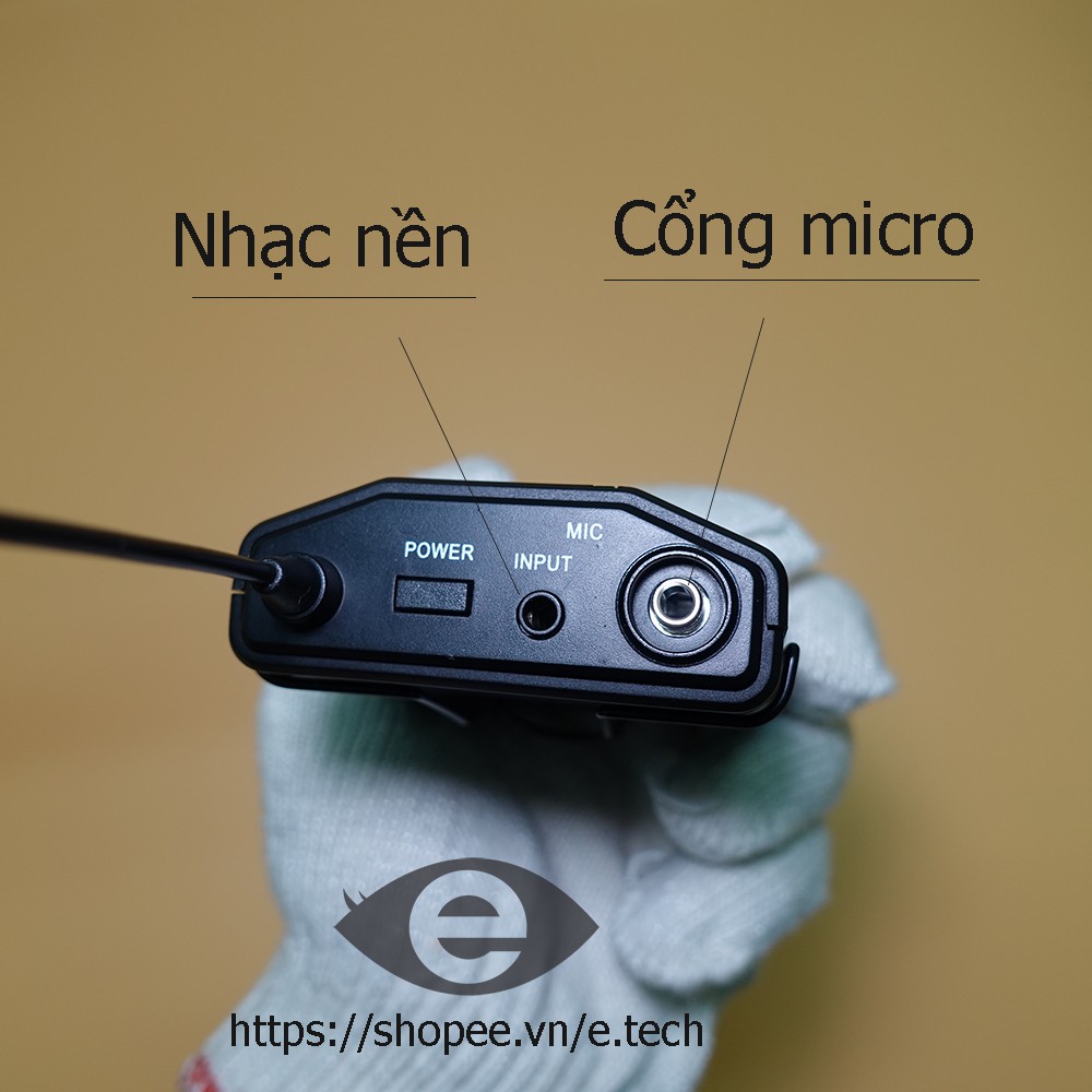 Micro phỏng vấn không dây Corkt BY-WM9