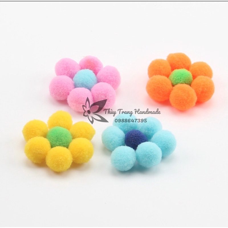 Pom Pom nhiều size làm đồ thủ công trang trí