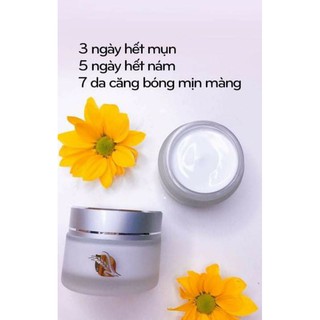 Kem sữa non collagen