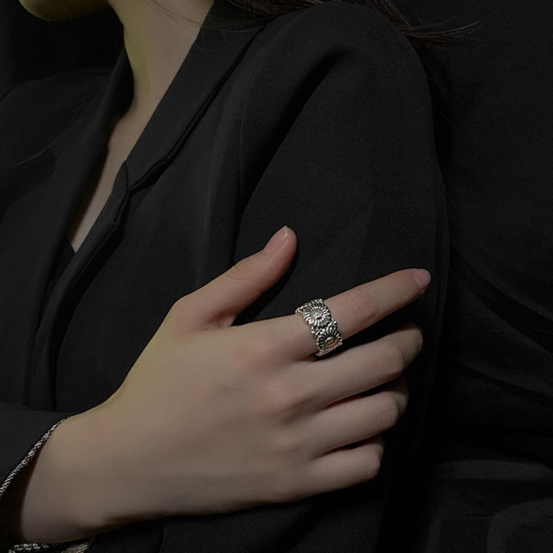 Nhẫn thiết kế hở hình hoa cúc xinh xắn có thể điều chỉnh 23183