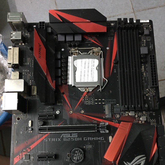 Bo mạch chủ Asus B250H Gaming Strix hàng cũ, test chạy ngon lành