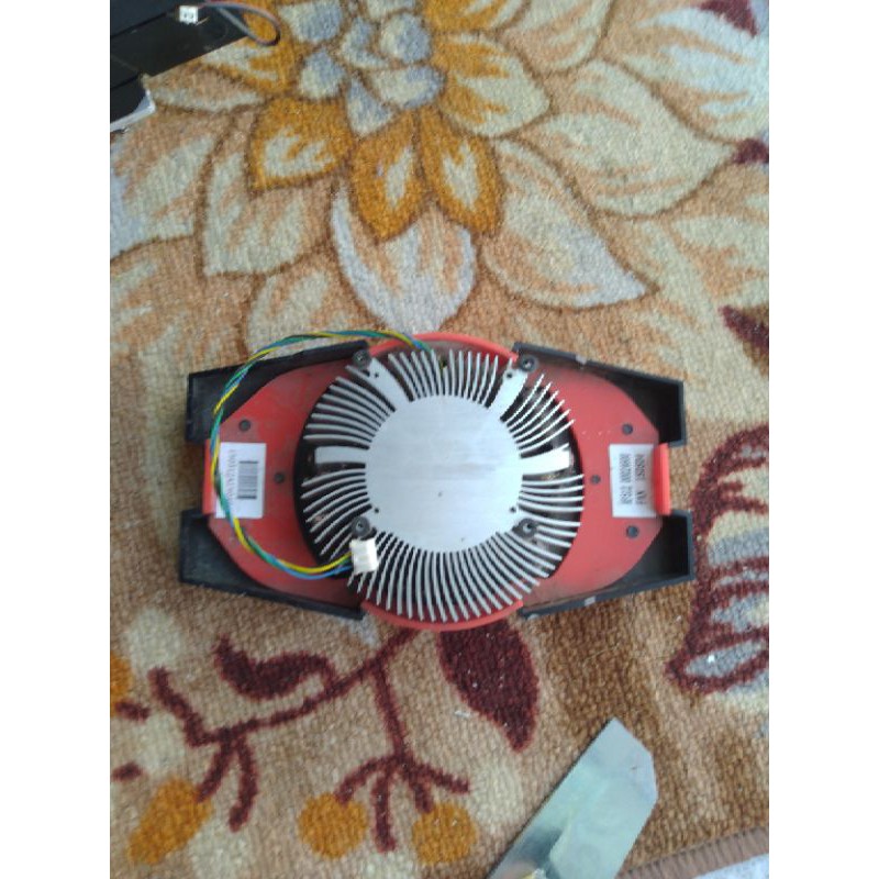 FAN TẢN VGA GTX650 ASUS CÒN HOẠT ĐỘNG TỐT