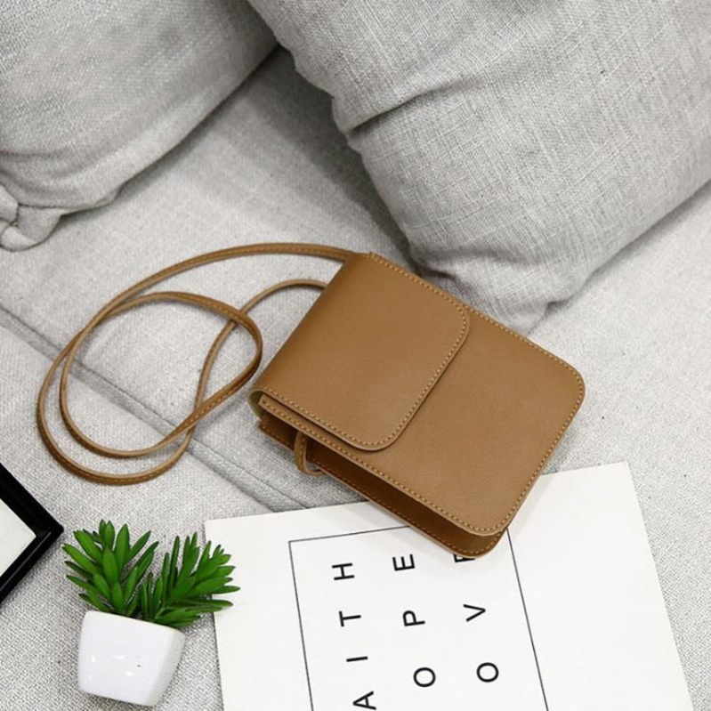 Túi Đeo Chéo mini Màu Trơn Đơn Giản Đa Năng Thời Trang Chất Lượng Cao Hợp Xu Hướng Mới Và Tinh Tế