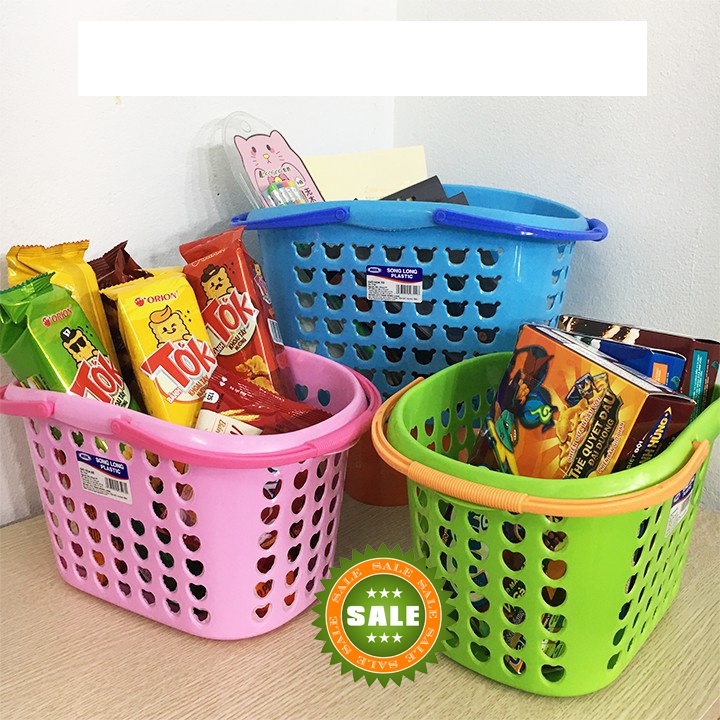 Giỏ nhựa đựng đồ A3 đa năng có 2 quai cầm đựng đồ phòng tắm, nhà bếp tiện lợi