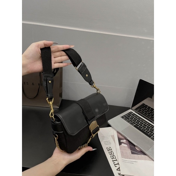 Túi xách nữ khoá bấm size 22cm hot 2022