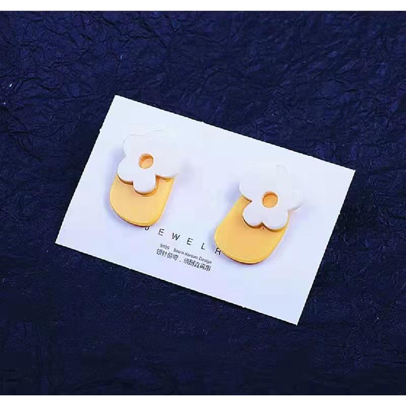 Bông Tai Dạng Kẹp Không Đau Đính Ngọc Trai Cao Cấp Cổ Điển Mùa Hè Hình Tròn Cho Nữ