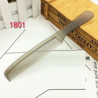 Lược Cắt Tóc Makar 1801 - 18*3.1cm