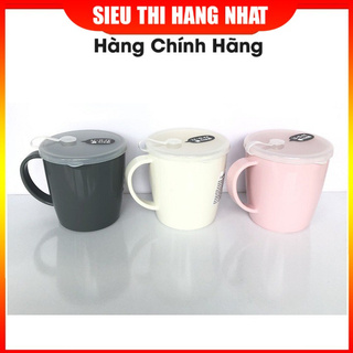 Cốc uống nước có lỗ cắm ống hút 300ml Giao Màu Ngẫu Nhiên