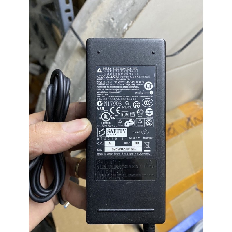 Sạc laptop Acer Delta 19V 4.74A zin bóc máy Acer cung cấp