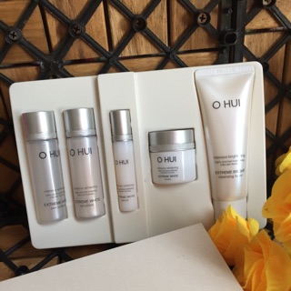 Set ohui trắng 5 sản phẩm - OHUI EXTREME WHITE 5 PIECES