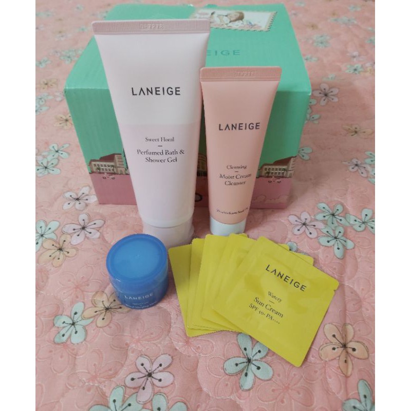 Bộ mỹ phẩm Laneige tiện dụng du lịch