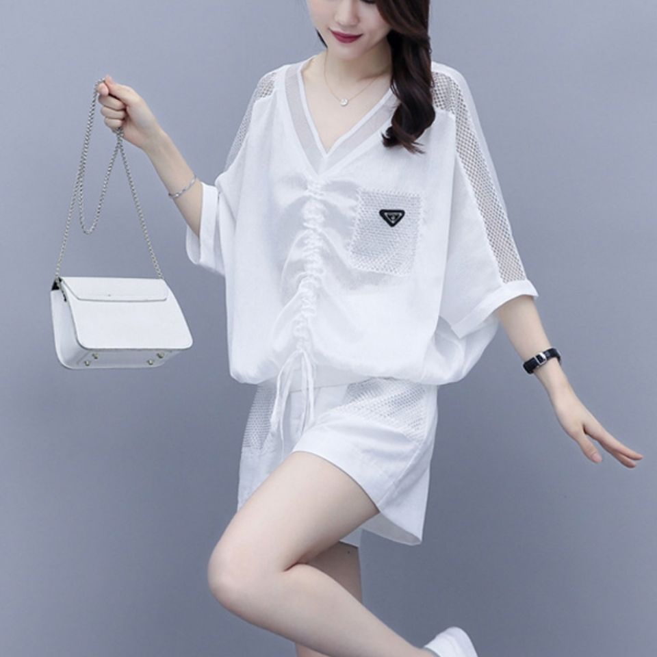 Bộ Áo Tay Ngắn Dáng Rộng Cỡ Lớn + Quần Short Thời Trang Mùa Hè Cho Nữ C9272