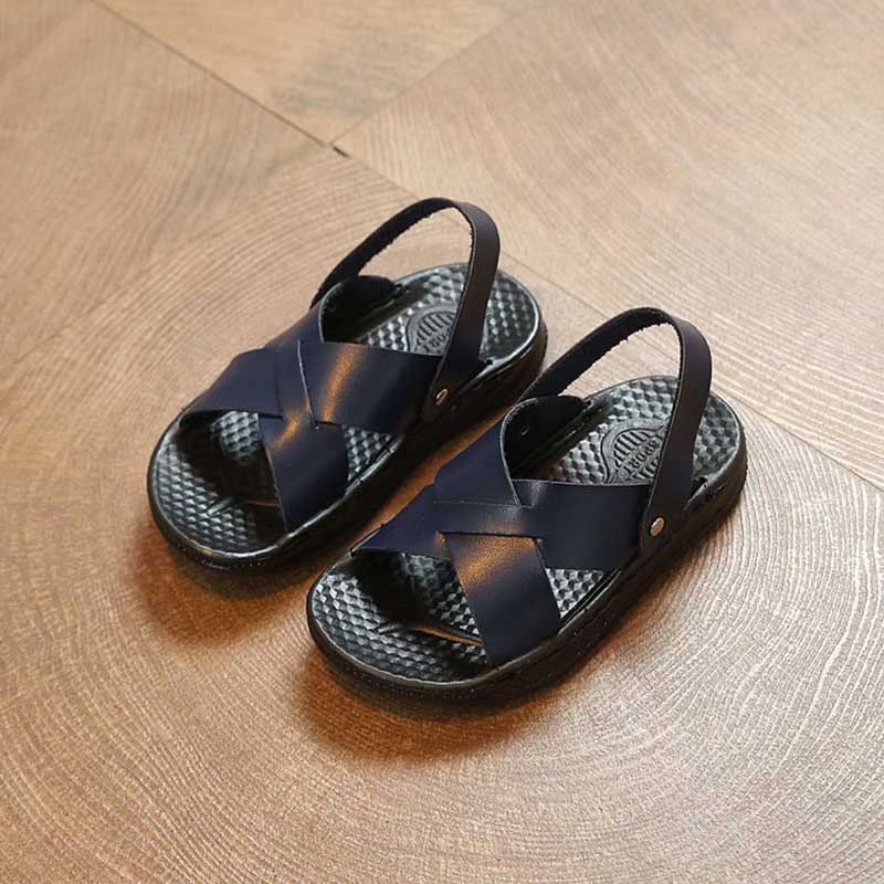 Giày sandal da mềm mại đi biển cho bé
