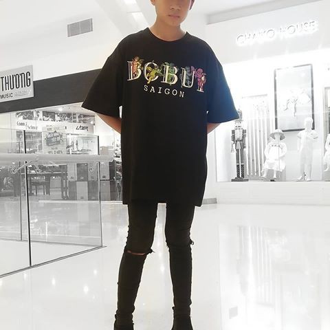 Áo thun bobui sài gòn trắng đen - Áo thun unisex form rộng tay lỡ | BeWay | BigBuy360 - bigbuy360.vn