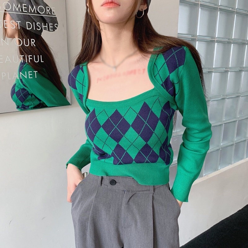 Khoác len crotop ko kèm áo dây bên trong