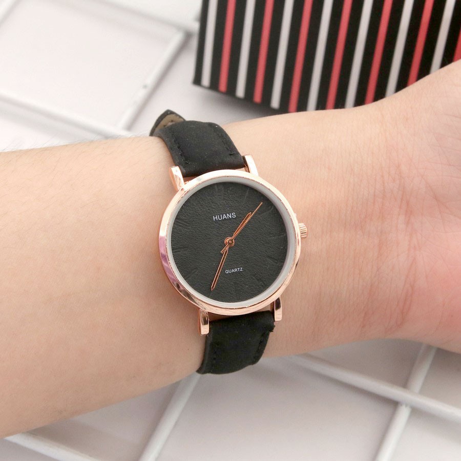 Đồng hồ nữ đen dây da DH500 shop Ny Trần chuyên đồng hồ ulzzang