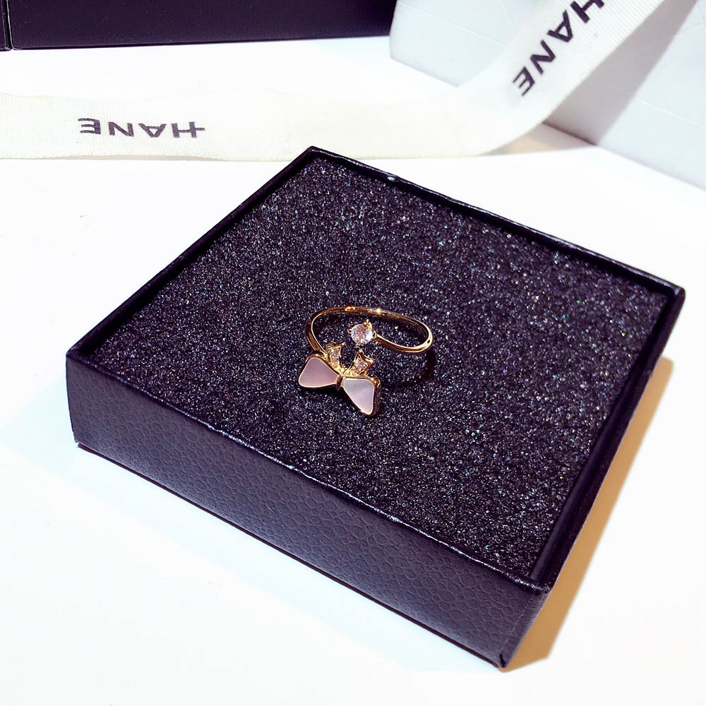 Nhẫn Mạ Vàng 18k Mặt Hình Bướm Đính Đá