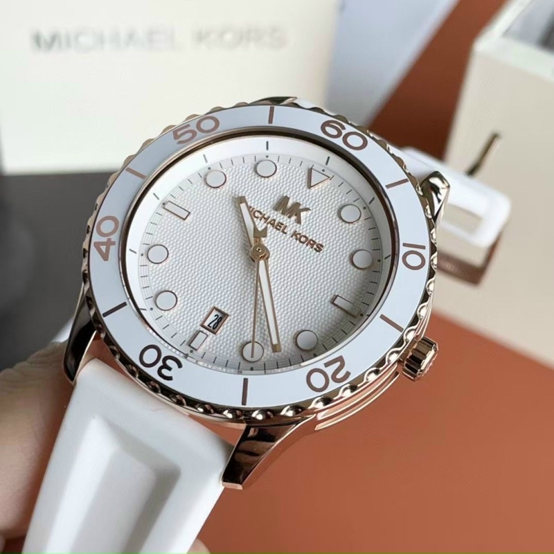 Đồng Hồ Michael Kors Nữ MK6852 Dây Cao Su 40mm