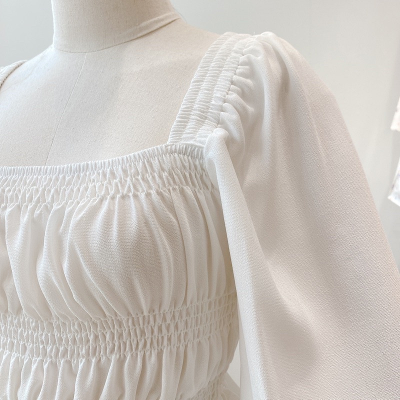 Áo cổ vuông chạy bo chỉ - JF06