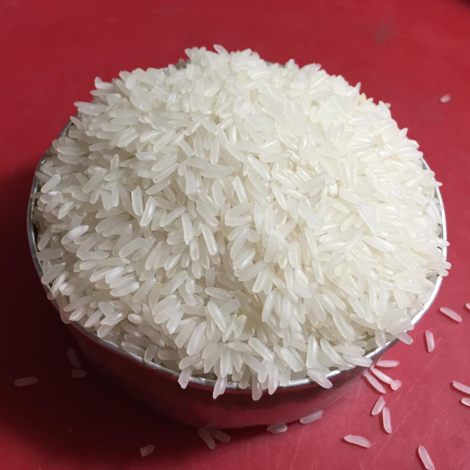 Gạo ST20 túi 5Kg - Đặc sản Sóc Trăng-hạt thon dài,dẻo nhiều,thơm ngọt cơm - Bao PP TRắng Trơn