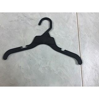 Móc Trẻ Em 100 Chiếc Dẹt Nhựa Dẻo ĐEN-CAM-TRẮNG