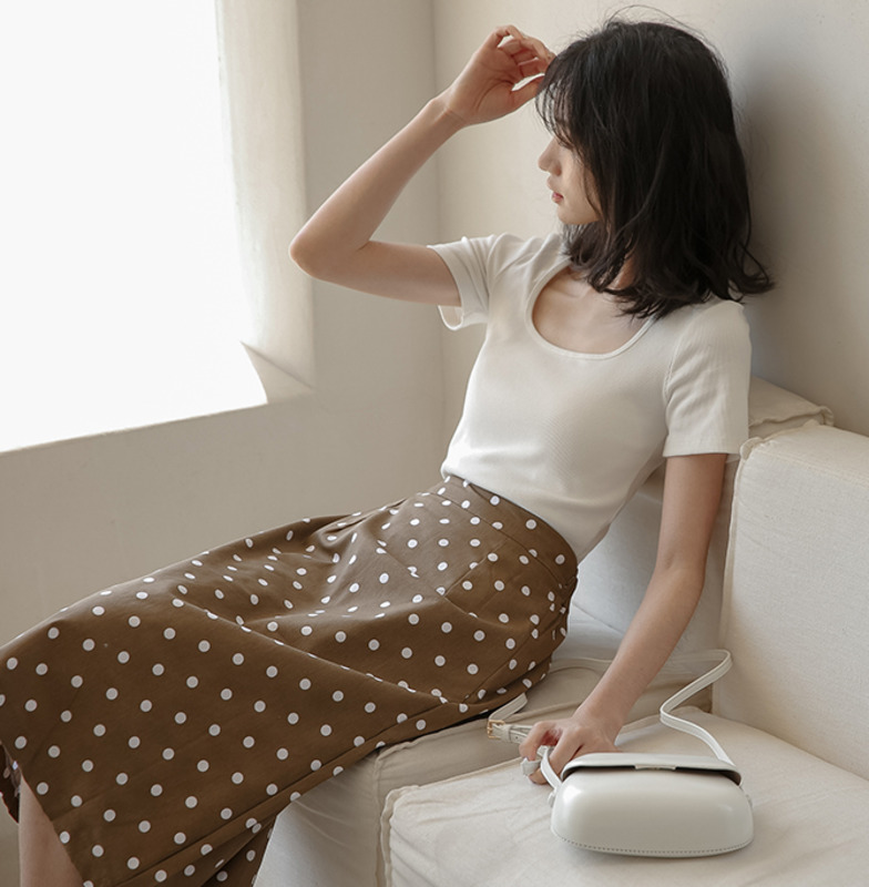 Chân váy lưng cao họa tiết chấm bi phong cách Hàn Quốc thời trang dễ phối đồ dành cho nữ