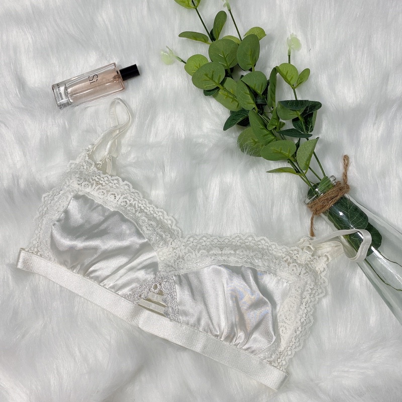 Mandy White Bralette - Áo lót nữ cúp ngang thoải mái dễ thương | BigBuy360 - bigbuy360.vn