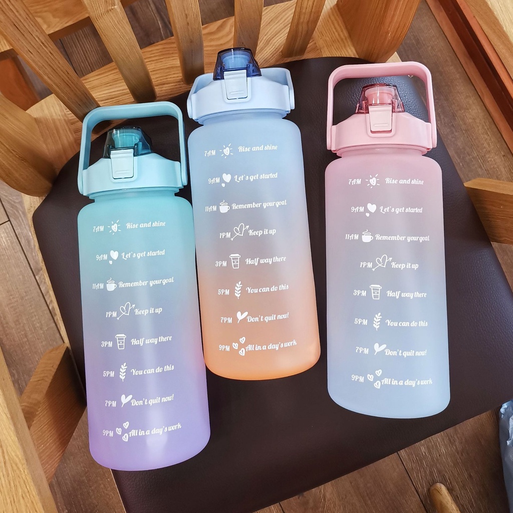 Bình Nước 1500ml / 2000 ml Kèm Sticker dán dễ thương tiện lợi cho du lịch dã ngoại - Tập Gym đi học