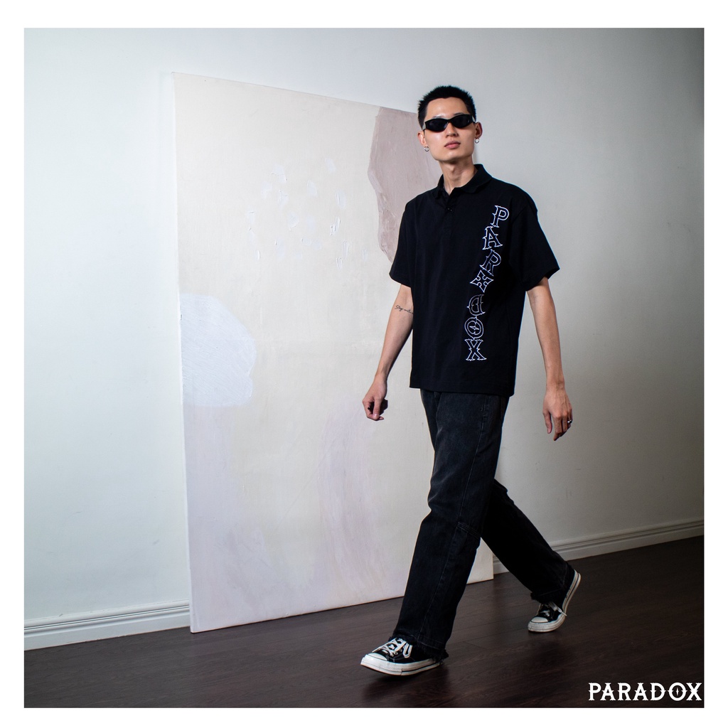 Áo thun có cổ Paradox tay lỡ CROOKED POLO SHIRT - Đen