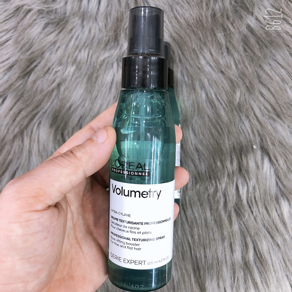 Xịt dưỡng tạo độ phồng và bồng bềnh cho tóc uốn, tóc mỏng xẹp Volumetry LOreal 125ml