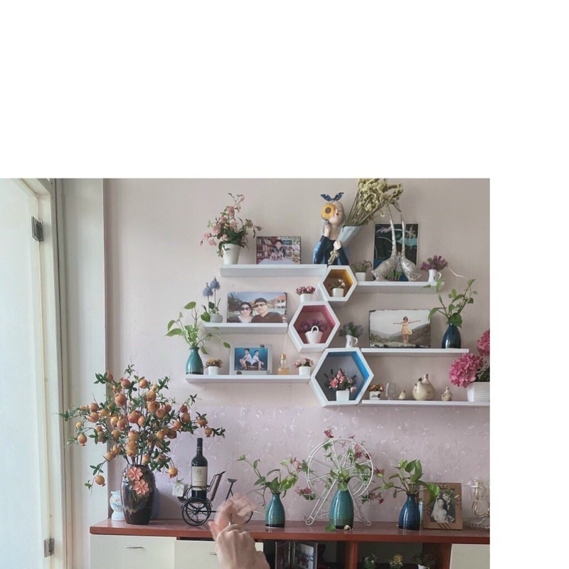 Combo 3 kệ gỗ tổ ong+ 3 thanh trắng 30-40-50cm. tặng đinh nở đi kèm