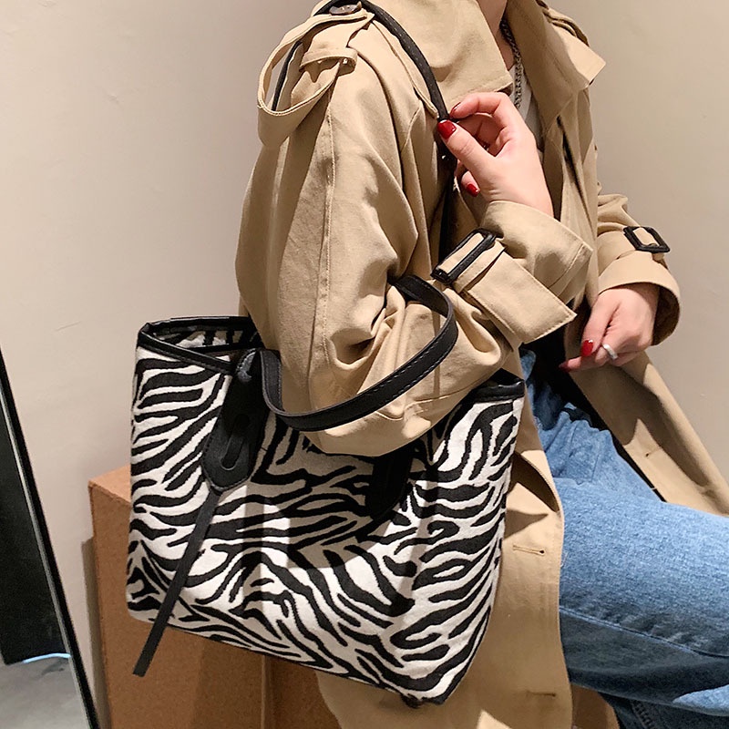 Túi vải sức chứa lớn thiết kế thời trang tiện dụng IELGY