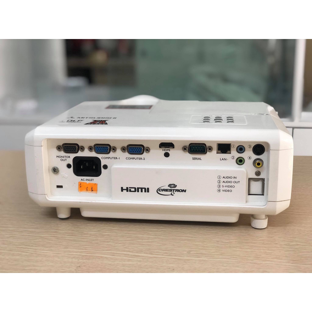 Máy chiếu cũ Mitsubishi EX240U