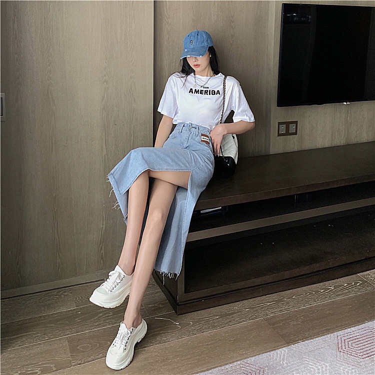 Chân váy Jean cạp cao xẻ tà 2021