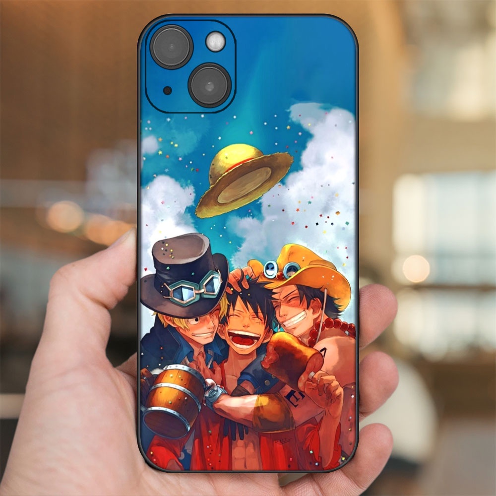 Ốp lưng iPhone 14 Plus dẻo đen cạnh vuông in hình Ace One Piece