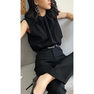 Áo đen độn vai nữ EDINI - A1148