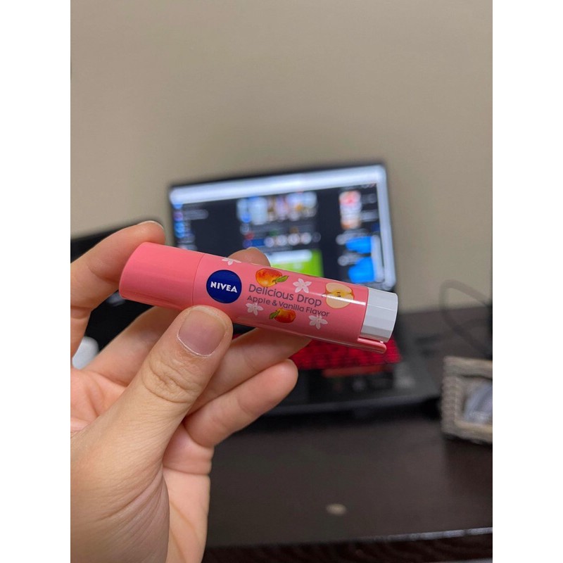 Son dưỡng môi Nivea Flavor Lip  Nhật Bản hương táo có màu nhẹ 3.5g (Hàng nội địa Nhật) | BigBuy360 - bigbuy360.vn