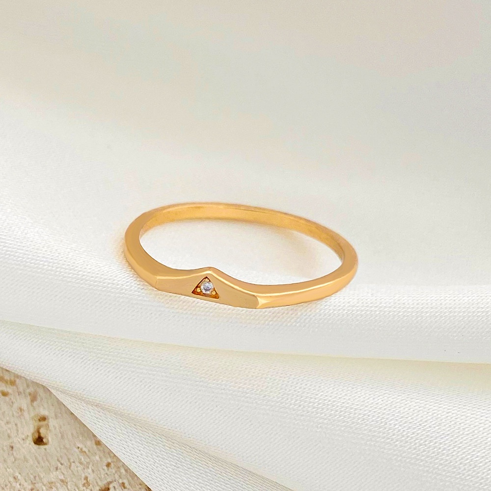 Nhẫn Cặp Hình Tam Giác Đính Đá Zircon Đơn Giản Thời Trang