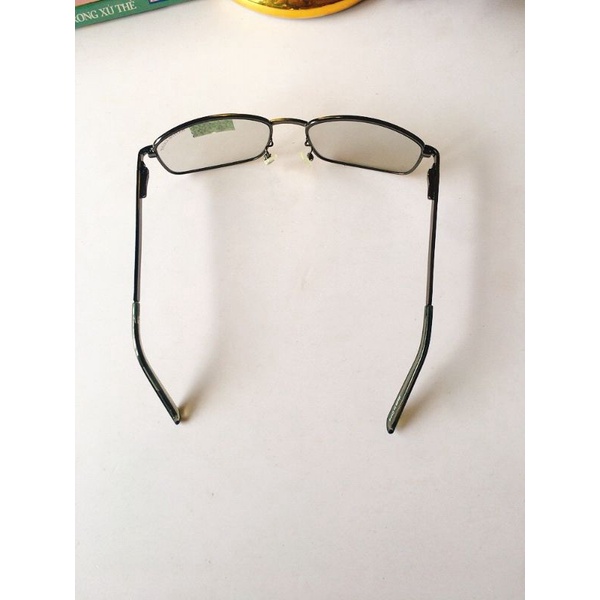 G101: Gọng kính nội địa Nhật thương hiệu Rapide Light, made in China.