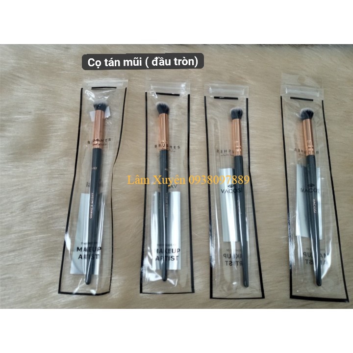 Cọ khối mũi cao cấp trang điểm Vacosi Chính Hãng, lông cọ mềm mịn siêu xịn , dễ tán , gọn nhẹ