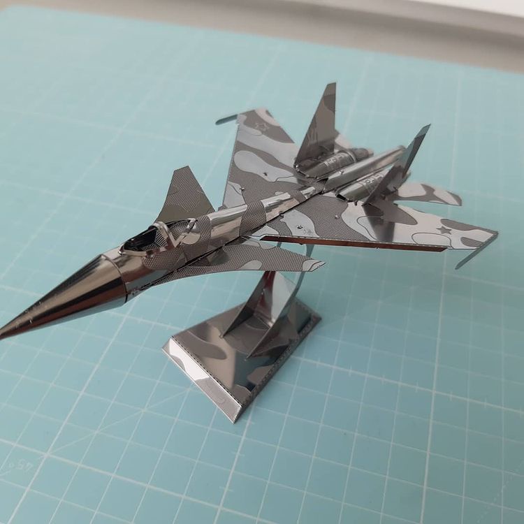 Mô Hình 3D Kim Loại Tiêm Kích Su-34 (chưa ráp)