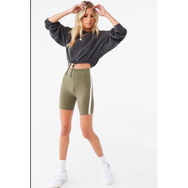 Quần F21 Striped Biker Shorts