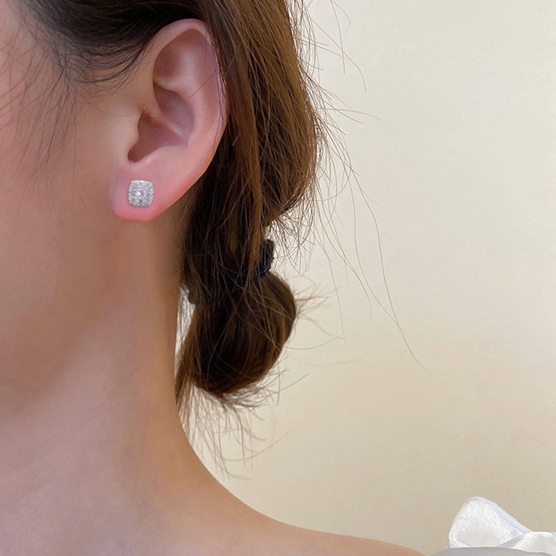 Đôi Khuyên Tai Hình Vuông Đính Đá Thời Trang Cho Nữ