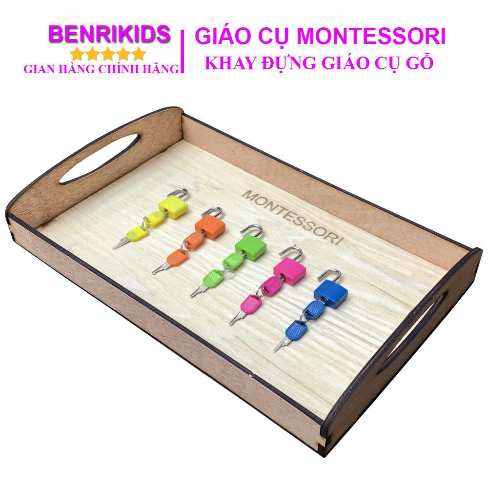Đồ Chơi Khay Đựng Giáo Cụ Montessori Bằng Gỗ Benrikids Kèm 5 Móc Khóa Xinh Xắn