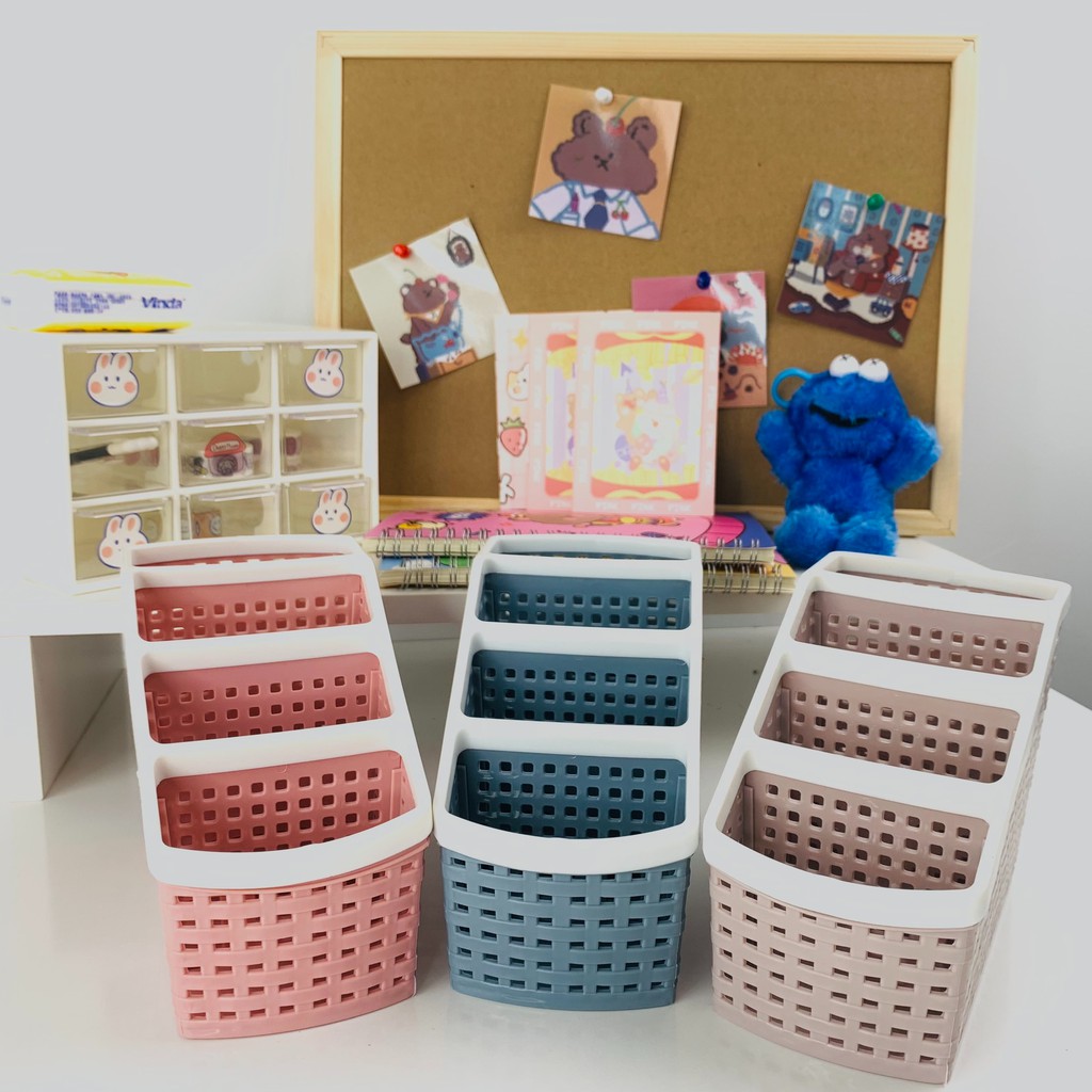 Kệ đựng bút 4 ngăn,hộp bút để đồ tiện ích đồ trang điểm cọ mĩ phẩm K5