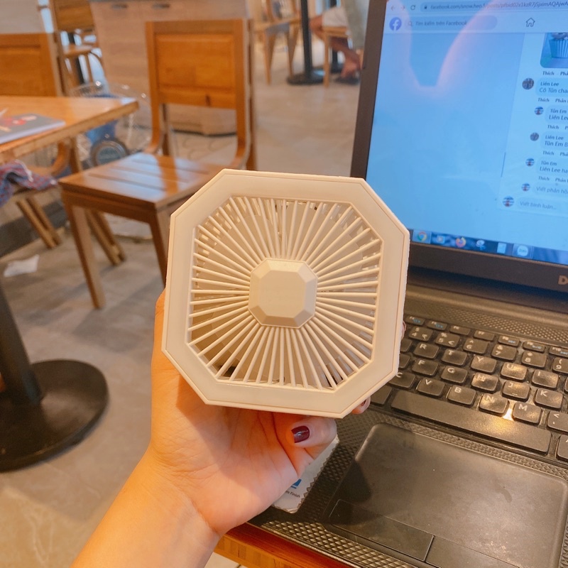 Quạt Tích Điện Để Bàn Gấp Gọn - Quạt Mini Xoay 180 Độ, Có Đèn Siêu Sáng - Cổng Sạc USB- Bảo Hành 1 đổi 1