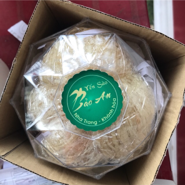Hồng yến Rút lông